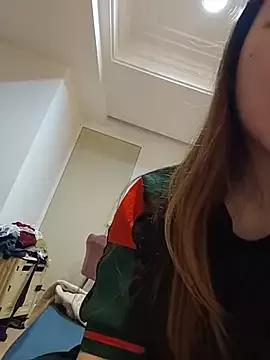 Lovelyanan from StripChat is Freechat