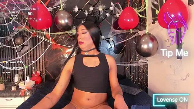 Lucia-Horny24 from StripChat is Freechat