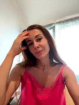 LucieMack from StripChat is Freechat