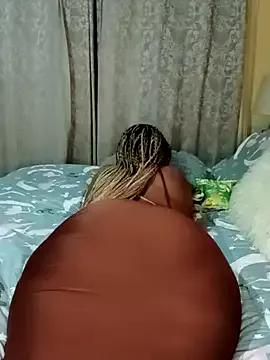 Luciouslips00 from StripChat is Freechat