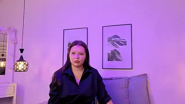 lucyvg from StripChat is Freechat