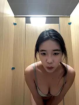 Photos of luluya1314 from StripChat is Private