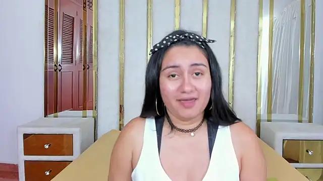 luna-0211 from StripChat is Freechat