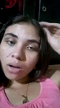 luna-07 from StripChat is Freechat