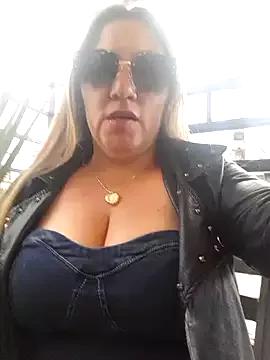 Luna-nevada from StripChat is Freechat