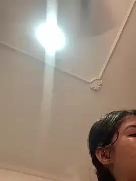 Luna_20x from StripChat is Freechat