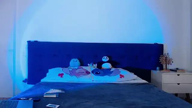 luna_palmerau from StripChat is Freechat