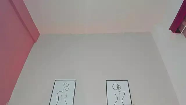 LunaAspen_ from StripChat is Freechat