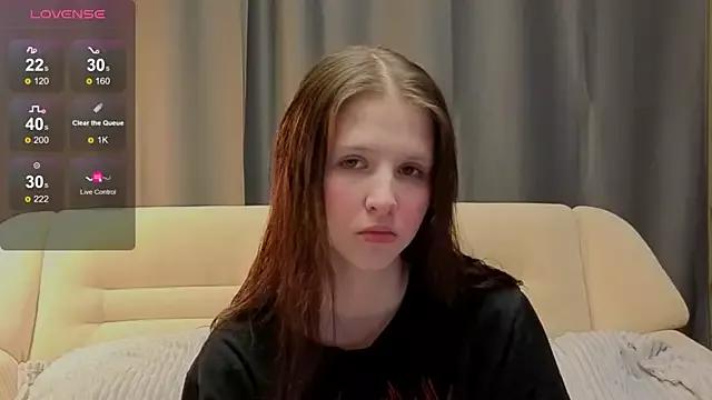 Lunar_x from StripChat is Freechat