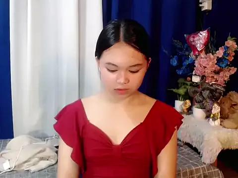 lustfullakim from StripChat is Freechat