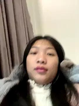 Lyn_bella from StripChat is Freechat