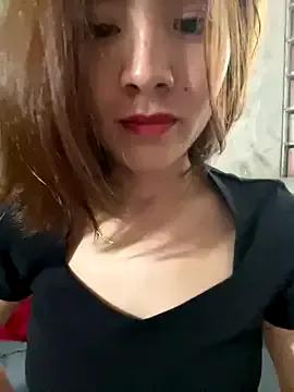 Lyzizi_lovely09 from StripChat is Freechat