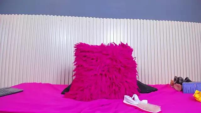 Madeline_Cooper08 from StripChat is Freechat
