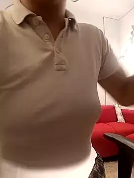 Maia_0 from StripChat is Freechat