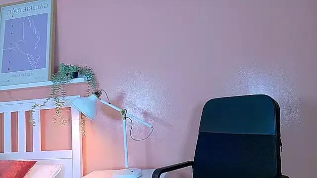 MaiaStone_ from StripChat is Freechat