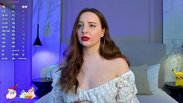 maltii_evans from StripChat is Freechat