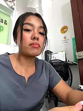 Mariaotalvaro from StripChat is Freechat