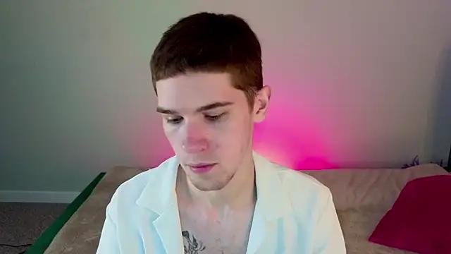 Mark_Shine from StripChat is Freechat