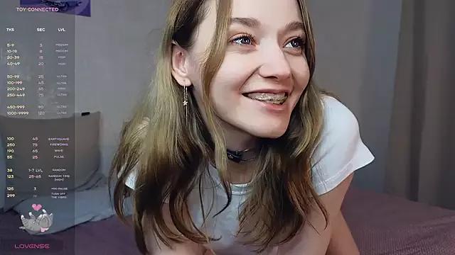 Mary_Price from StripChat is Freechat