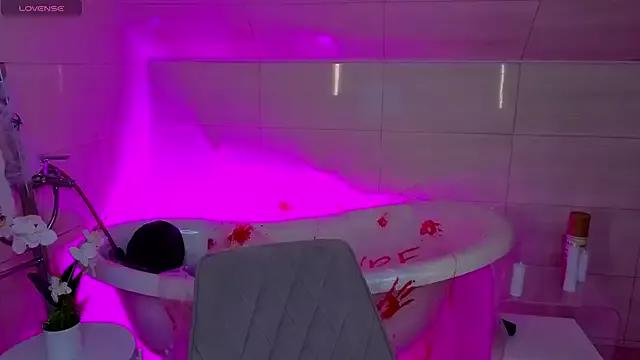 Maryan_a from StripChat is Freechat