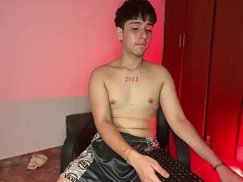 Maximo_Miller from StripChat is Freechat