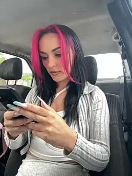 MeganFoxiy from StripChat is Freechat