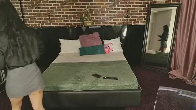 MeganSin_ from StripChat is Freechat