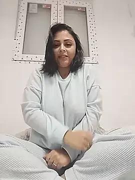 MelannyBell from StripChat is Freechat