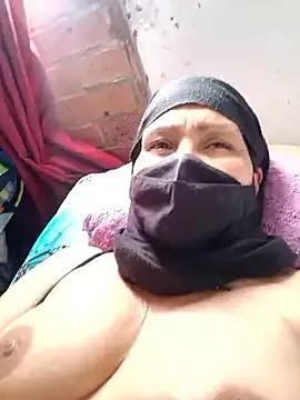 Melany__hot from StripChat is Freechat