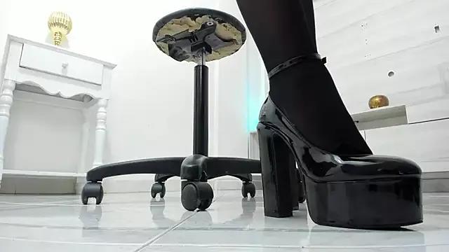 Checkout the world of free chat sex and chat with our steamy slutz, bringing your cherished characters to life with authentic outfits and live productions.