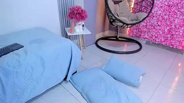 Melissa_Franco from StripChat is Freechat