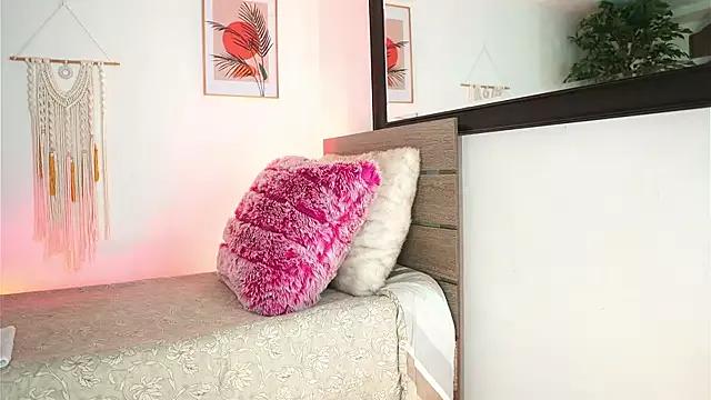 Checkout the world of free chat sex and chat with our steamy slutz, bringing your cherished characters to life with authentic outfits and live productions.