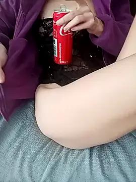 Melissaa09_- from StripChat is Freechat