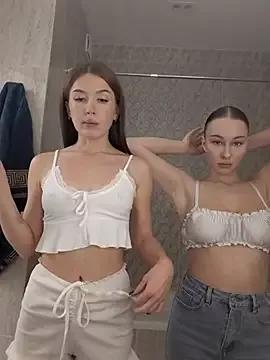 MelissaPinkiss from StripChat is Freechat