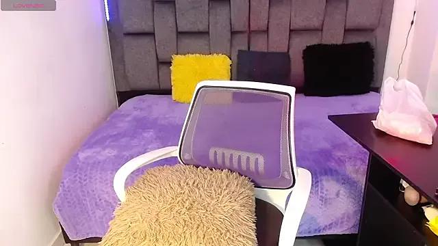 Checkout the world of free chat sex and chat with our steamy slutz, bringing your cherished characters to life with authentic outfits and live productions.