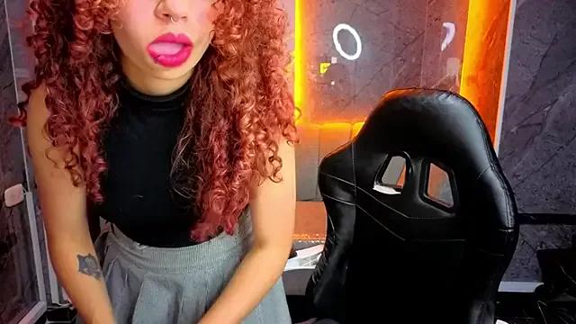 Merida_b from StripChat is Freechat