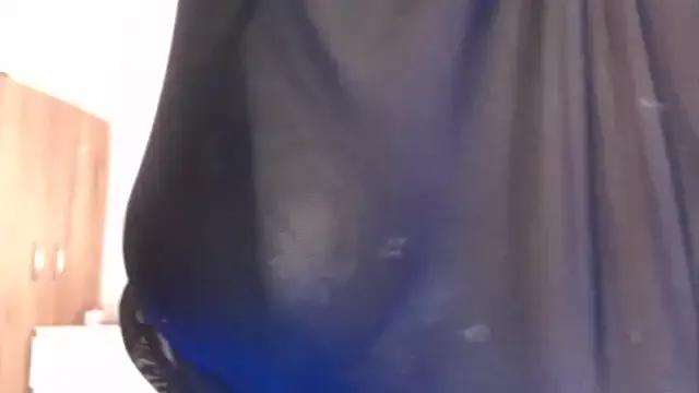 Merlina_garmar from StripChat is Freechat