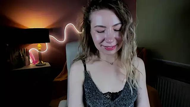 Mia_Tasty from StripChat is Freechat