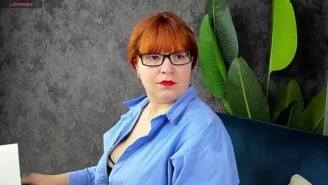 Michelle_Wilsson from StripChat is Freechat