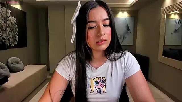 MilaColeman from StripChat is Freechat