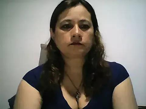 milagros_latina75 from StripChat is Freechat