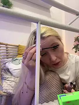 Milana_Key from StripChat is Freechat