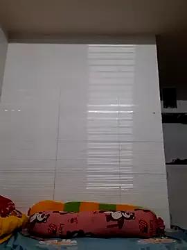 Minn-cute from StripChat is Freechat