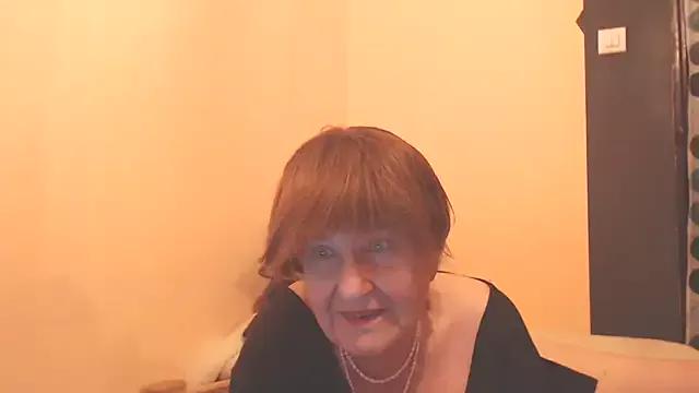 MioritaHard from StripChat is Freechat