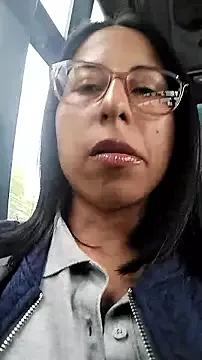 MirandaSingle from StripChat is Freechat
