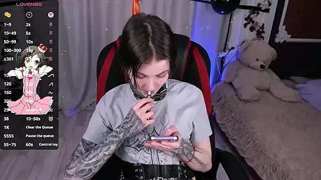 MiraVelle from StripChat is Freechat