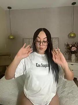 miss_elissa11 from StripChat is Freechat
