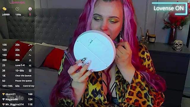 Checkout the world of free chat sex and chat with our steamy slutz, bringing your cherished characters to life with authentic outfits and live productions.