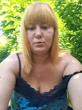 Miss_tits2025 from StripChat is Freechat