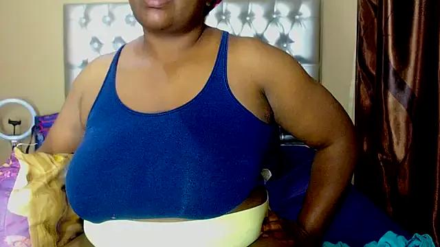 missboobsxx from StripChat is Freechat